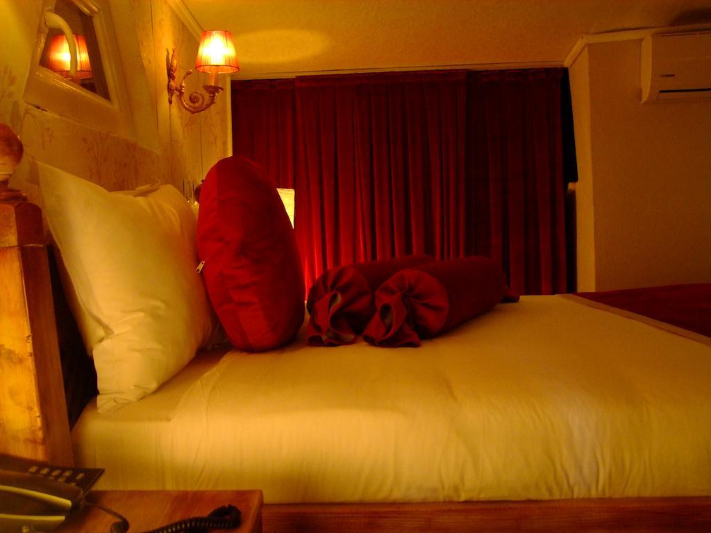 Hotel Ishakpasa Konagi Stambuł Pokój zdjęcie